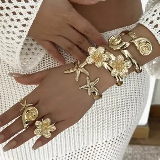 Boho Ocean Jewelry Set - Gold Starfish Conch Flower Bracelet & Ring 6-Piece Set, Adjustable Open Cuff, 18K Gold Plated Alloy, Beach Vacation Accessories for Women