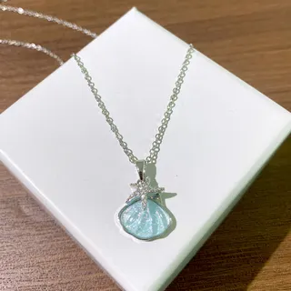 Ocean Shell Starfish Necklace - Iridescent Blue Stainless Steel Pendant with Cubic Zirconia Star, Adjustable 40+5cm Clavicle Chain for Women