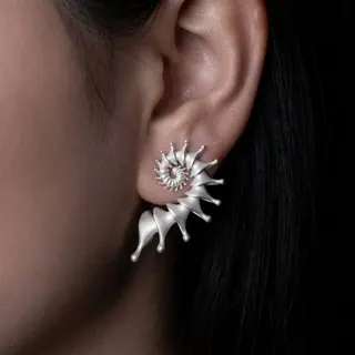 Sculptural Spiral Shell Earrings Silver Alloy with Rhinestone, Statement Spiky Drop Dangle Earrings for Vacation Party, 3.4x2cm Pair