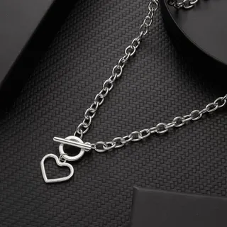 Gold Heart Toggle Clasp Necklace for Women, Alloy 18K Gold Plated Collarbone Chain with Hollow Heart Pendant, 45cm Delicate Chain, Gift for Her