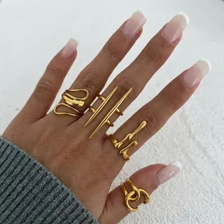 4-Piece Stainless Steel Open Ring Set, 18K Gold Plated Abstract Geometric Line Wrap Rings, Adjustable Stackable Finger Rings for Women, Hypoallergenic Fashion Jewelry