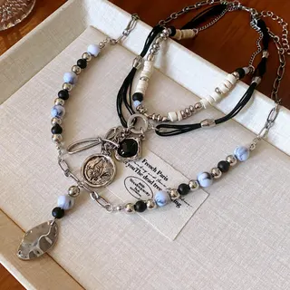Bohemian Multi-Layer Beaded Necklace with Bow & Butterfly Pendant, Vintage Alloy Statement Chain, French Retro Jewelry for Women