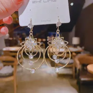 Lotus Flower Zircon Dangle Earrings, 18K Gold Plated Alloy Openwork Drop Earrings with Cubic Zirconia, Elegant Vintage Statement Earrings for Women, Approx 5x5cm