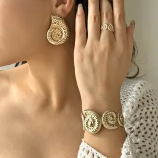 Vintage Nautilus Shell Gold Earrings Bracelet Ring 3-Piece Set, 18K Gold Plated Iron, Boho Beach Statement Jewelry Set for Women