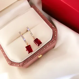 Red Square Zircon Earrings 925 Silver Post Rose Gold Micro-Pavé Studs Elegant Wedding Party Jewelry Gift Box for Women
