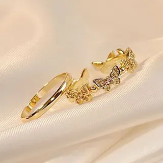 Butterfly Ring for Women, Gold Tone Adjustable Open Band with Rhinestones, 2-Piece Set, Alloy 18K Gold Plated, French Vintage Stacking Ring for Bridesmaid & Daily Wear