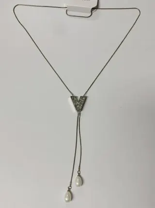 Elegant Triangle Zircon Drop Necklace with Double Pearl Dangles, Alloy Gold-Plated Long Chain Pendant for Women, Minimalist Fashion Jewelry