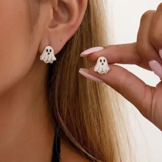 Halloween Cute Cat Earrings Black Alloy Cartoon Kitten Stud Earrings Funny Gothic Cute Jewelry for Women Party Costume Accessory