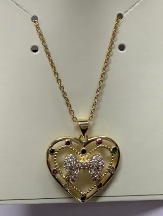 Sweet Heart Butterfly Zircon Necklace for Women, 18K Gold Plated Alloy Openwork Pendant with Color Gems, French Vintage Clavicle Chain Gift