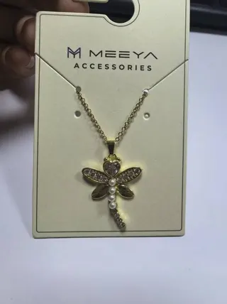 Dragonfly Necklace for Women, 18K Gold Plated Alloy with Rhinestone & Pearl Inlay, Delicate Dainty Clavicle Chain, Boho Nature Jewelry Gift