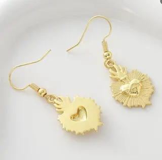 Thorn Flame Heart Earrings - 18K Gold Plated Copper Gothic Hollow Heart Dangle Earrings, Vintage Spike Edge Fish Hook Ear Hooks for Women