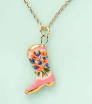 Stainless Steel Cowboy Boot Flower Necklace, Pink Enamel Western Boot Pendant with 18K Gold Plating, 45+5cm Adjustable Chain, Unique Gift for Women
