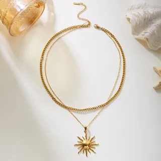 Stainless Steel Sea Star Shell Necklace, Double Layer Gold Chain Pendant, Beach Vacation Jewelry for Women, Hypoallergenic 40+5cm