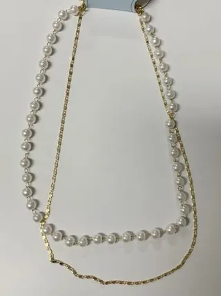 Double Layer Pearl Necklace for Women, 18K Gold Plated Alloy with Imitation Pearls, Long V-Shape Layered Chain, French Vintage Elegant Collarbone Necklace