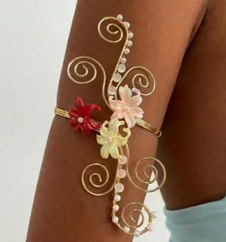Boho Floral Arm Cuff Bracelet - Multi-Layer Open Wrap Armlet with Pearl Flower & Vine Design, 18K Gold Plated, Adjustable, for Women