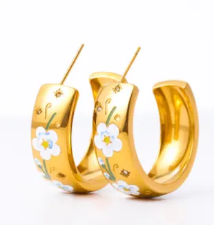 French Vintage Floral C-Shape Hoop Earrings, 18K Gold Plated Copper with Enamel Hand-Painted Daisies, Boho Chic Stud Earrings for Women