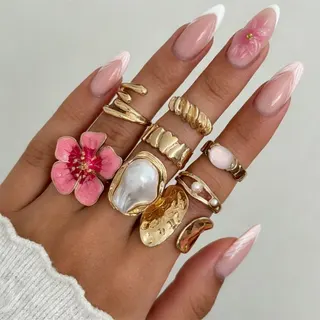 French Vintage Flower Pearl Ring Set 8pcs, Alloy 18K Gold Plated, Enamel Flower & Baroque Pearl, Stackable Multi-Finger Rings for Women