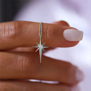 Silver Eight-Point Star Pendant Necklace with Rhinestone, Geometric Clavicle Chain for Women, 40+5cm Adjustable, Minimalist Luxury Jewelry