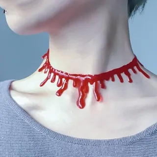 Halloween Vampire Blood Necklace, Horror Dripping Blood Costume Accessory, Plastic Gothic Fake Blood Chain 30+8cm for Cosplay Party