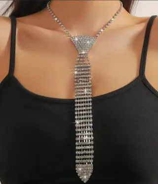 Gold Rhinestone Tie Necklace Women - Long Tassel Pendant Chain, Vintage Y2K Statement Jewelry, Adjustable 42.5+10cm, Party & Date Night Accessory