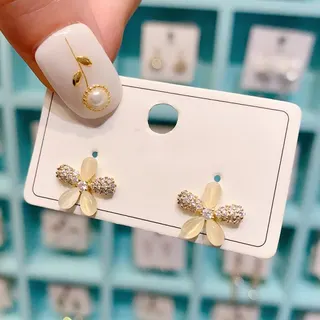 Luxury Cat's Eye Butterfly Stud Earrings, 18K Gold Plated Zircon Flower Ear Studs, Sweet Delicate Silver Post Earrings for Women