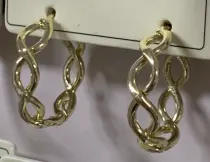 Gold Tone Geometric Hoop Earrings - Alloy 18K Gold Plated Interlocking Circle Earrings for Women, Lightweight Hypoallergenic Everyday Jewelry