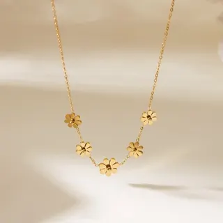 Daisy Flower Stainless Steel Necklace, 18K Gold Plated, Adjustable 40+5cm Clavicle Chain, French Minimalist Delicate Pendant for Women