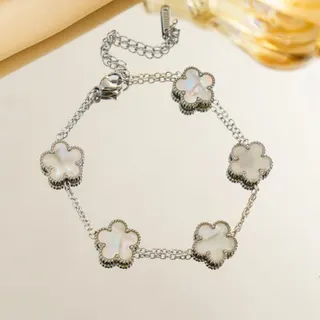 Lucky Clover Bracelet for Women - Black Mother of Pearl Five-Leaf Charm Chain, Stainless Steel Tarnish-Free, Vintage Luxury Flower Bracelet 17+5cm, Gift for Her