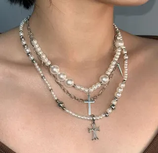 Gothic Layered Pearl Cross Necklace for Women, Vintage Y2K Punk Alloy Long Chain with Double Cross Pendant, 64+5cm Adjustable
