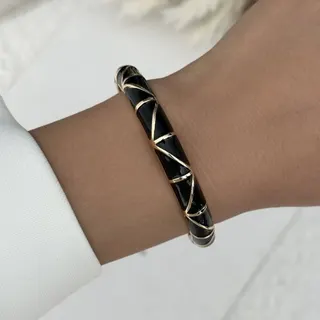 Vintage Enamel Cuff Bracelet, 18K Gold Plated Alloy, Black Cracked Wide Bangle, Irregular Geometric Design, Fashion Jewelry for Women