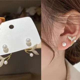 Elegant Mermaid Tail Pearl Earrings, S925 Silver Post Gold-Plated Zircon Stud Earrings for Women, Delicate Fashion Jewelry Gift