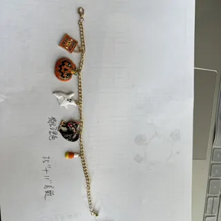 Halloween Bracelet for Women - Pumpkin Ghost Black Cat Candy Corn Charm Chain, Alloy Gold Plated Festive Party Cosplay Jewelry, Adjustable 16+5cm