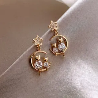 Cute Cat Star Moon Dangle Earrings, Rhinestone Paved Gold Alloy Drop Earrings for Women, Sweet Kitten Jewelry Gift