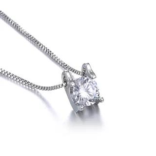 Minimalist Zircon Pendant Necklace for Women, White Gold Plated Alloy Four-Prong Round Crystal Clavicle Chain, 46+5cm Adjustable, Elegant Daily & Gift Jewelry