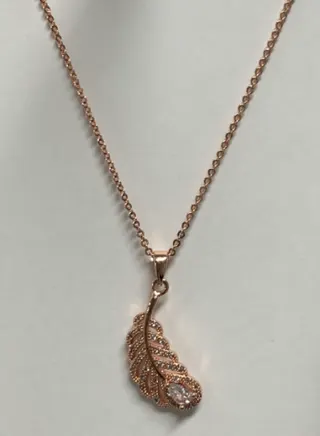 Rose Gold Feather Necklace for Women, Rhinestone Pavé Feather Pendant Clavicle Chain, Elegant Vintage Alloy Jewelry Gift