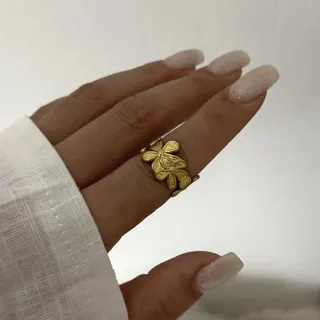 Vintage Leaf Ring Stainless Steel Gold Plated Wide Band, French Retro Nature Jewelry, Hypoallergenic Tarnish-Free Statement Finger Ring for Women