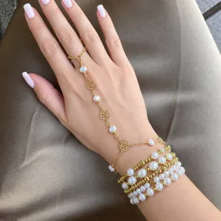 French Vintage Pearl Beaded Bracelet 18K Gold Plated Hollow Rose Bangle Elegant Luxury Gift for Her Multi-Style Set