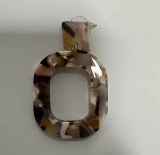 Vintage Tortoiseshell Oval Hoop Earrings, Luxury Leopard Print Acrylic Hollow Earrings, French Style Face-Slimming Alloy Earrings, Hypoallergenic Tarnish-Free