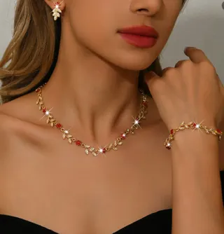 Luxury Red & Gold Flower Rhinestone Jewelry Set - Necklace Bracelet Earrings 3-Piece Set, 18K Gold Plated Alloy, Bridal Party Elegant Zircon Accessories