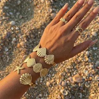 Summer Beach Shell & Starfish Bracelet Ring Set 5pcs Gold Plated Iron Jewelry Boho Ocean Style Hand Accessories for Women