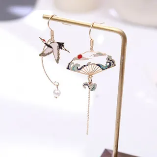 Chinese Style Asymmetrical Crane & Fan Long Tassel Earrings, Alloy 18K Gold Plated Enamel with Fake Pearl, Hook Earrings for Hanfu & Daily Wear (Pair)