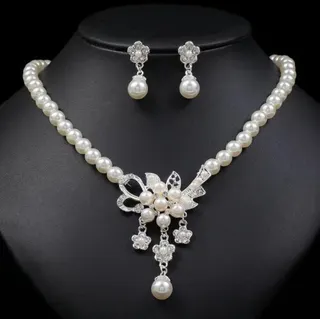 Pearl Necklace and Earrings Set, Butterfly Bow Crystal Dangle, Elegant Bridal Jewelry, Pearl + Alloy, 40+5cm Adjustable