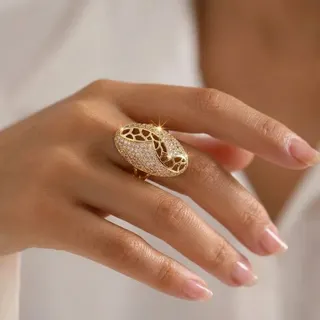 Vintage Gold Tone Copper Zircon Ring - Irregular Double Wave Butterfly Flower Pearl Statement Ring for Women, 1.8cm Stackable Jewelry