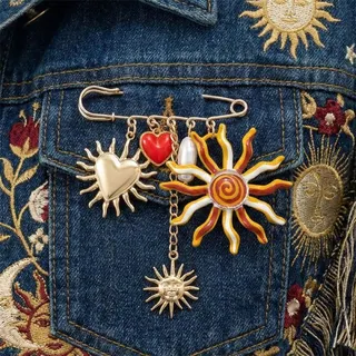 Boho Sun Heart Pearl Brooch Pin - Enamel Alloy Gold Vintage Brooch for Denim Jacket, Bag & Hat, Vacation Statement Accessory
