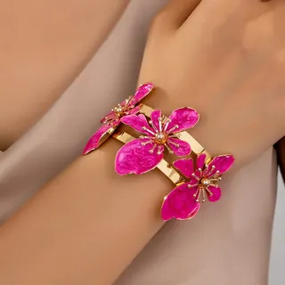 Butterfly Flower Cuff Bracelet, Rose Gold Alloy Wide Bangle with White Mother-of-Pearl Petals & Beaded Center, French Vintage Luxury Jewelry for Women, 7cm